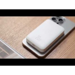 Baseus Powerbank 6.000 mAh, inkl. USB-C kabel, magnetisk fastgørelse